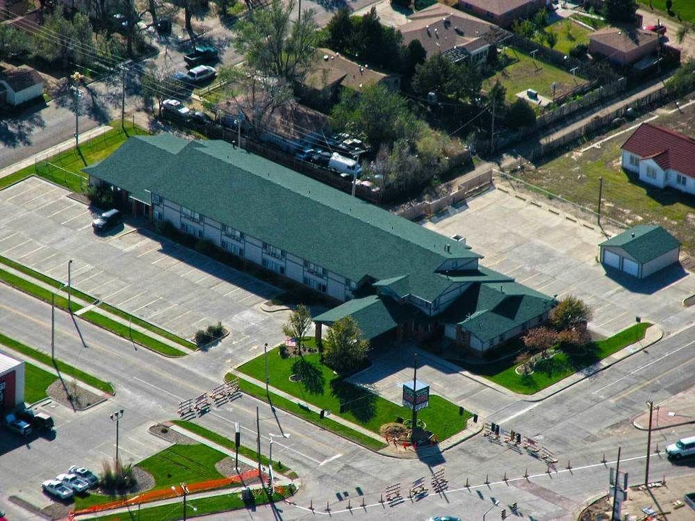 Garden City Inn מראה חיצוני תמונה